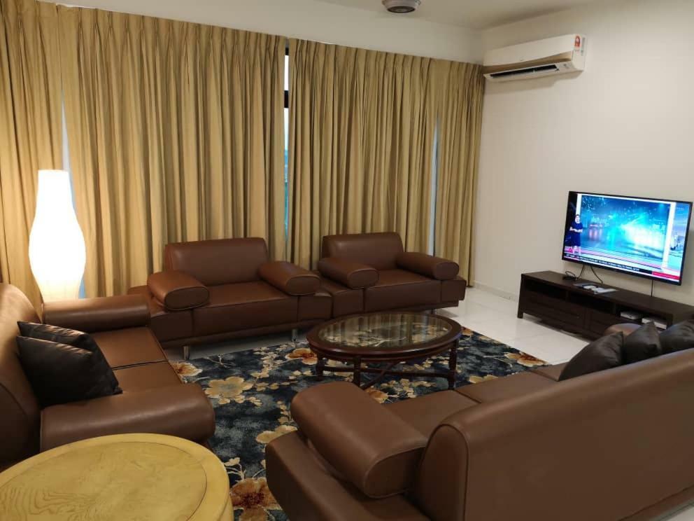 Skyloft Muslim Suite ジョホールバル エクステリア 写真